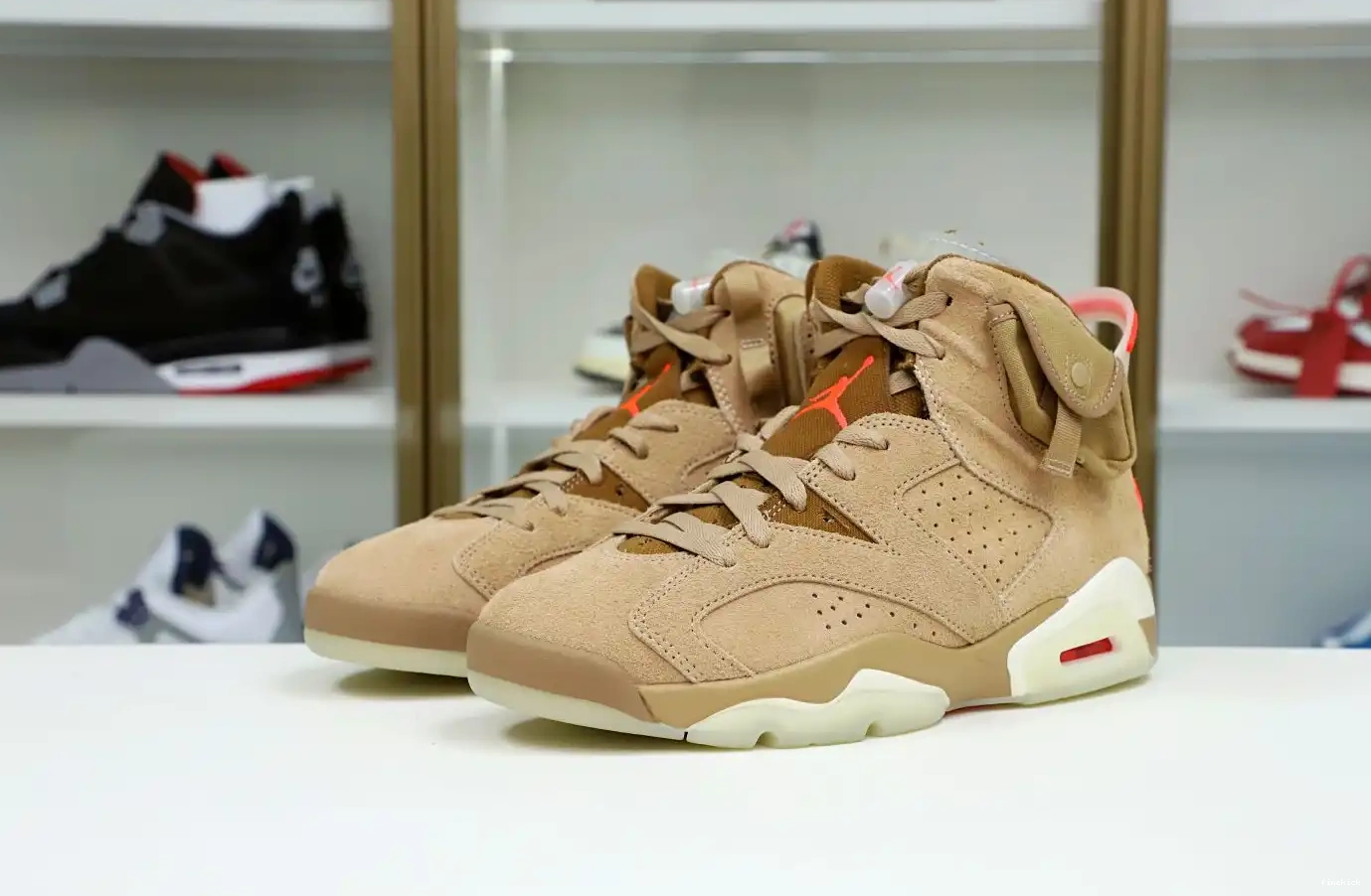 6 Retro Jordan Scott 